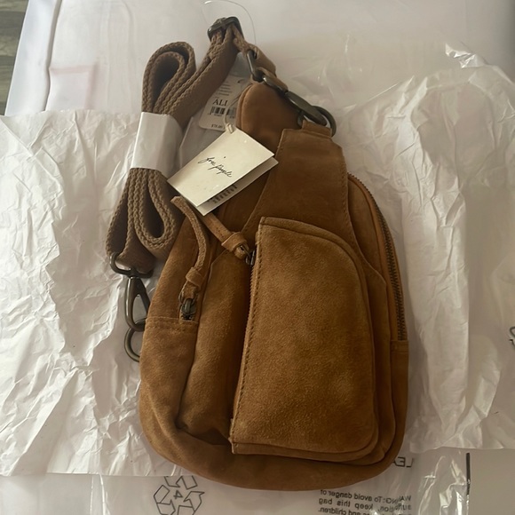 ✨NEW!✨ Free People Hudson Sling Bag - Picture 6 of 6